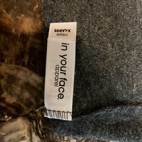 Greg half sleeve breast cancer top. - Picture 6 of 6